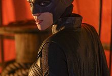 Warner Bros. ответила на обвинения бывшей Бэтвумен