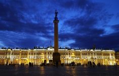 Санкт-Петербург достиг коллективного иммунитета в 100%