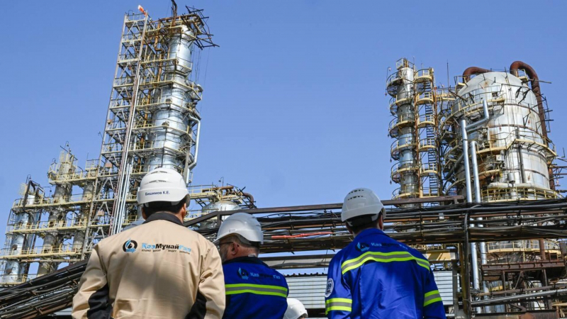 Атырауский НПЗ перевыполнил план по выпуску бензина и сжиженного нефтяного газа