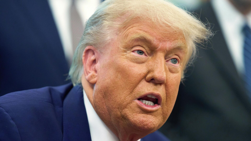 Рогов заявил, что язык ультиматума не добавит авторитета Трампу